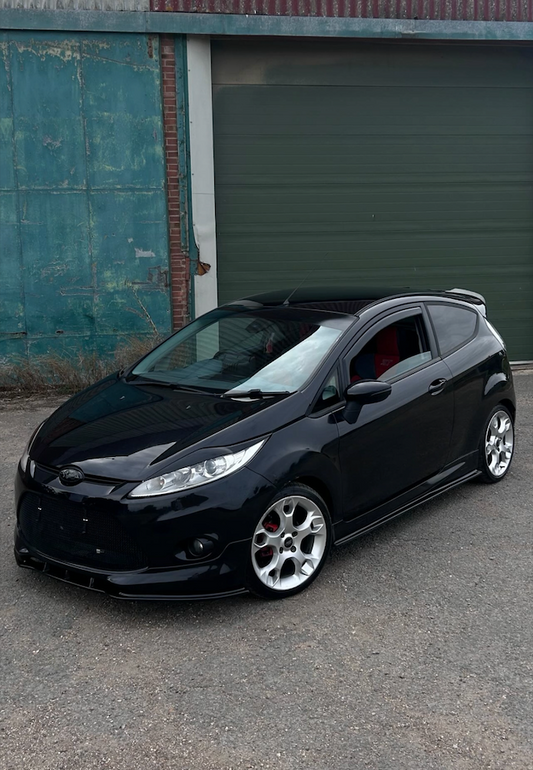Release the Heat: New Bonnet Risers for the Ford Fiesta Mk7