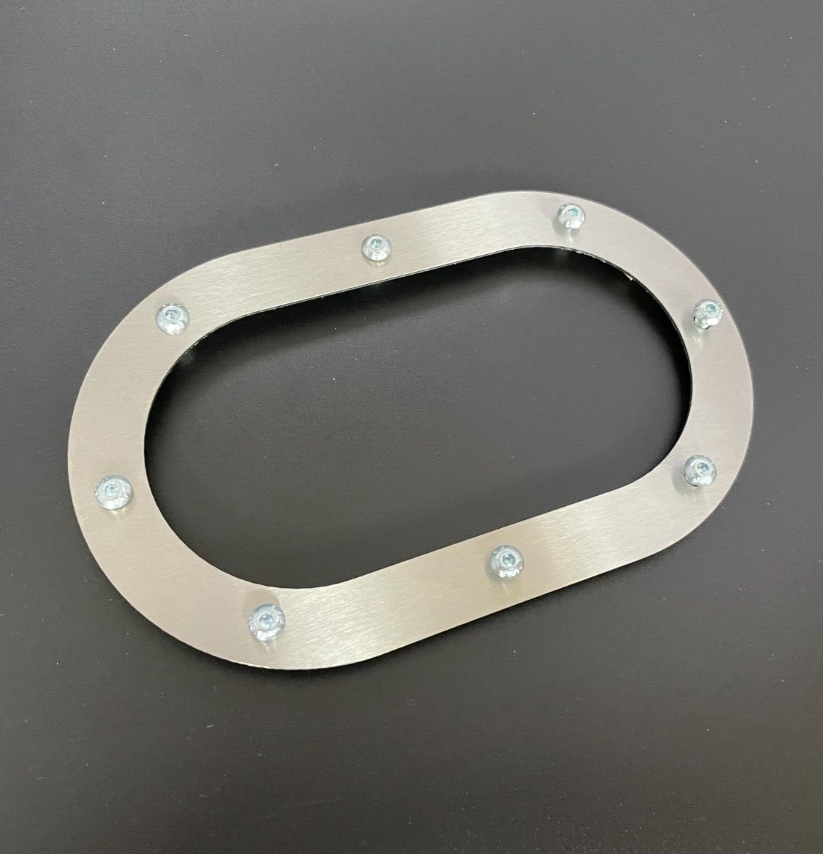 UNIVERSAL EXHAUST SIDE EXIT PLATE TWIN 3.5" STAINLESS STEEL