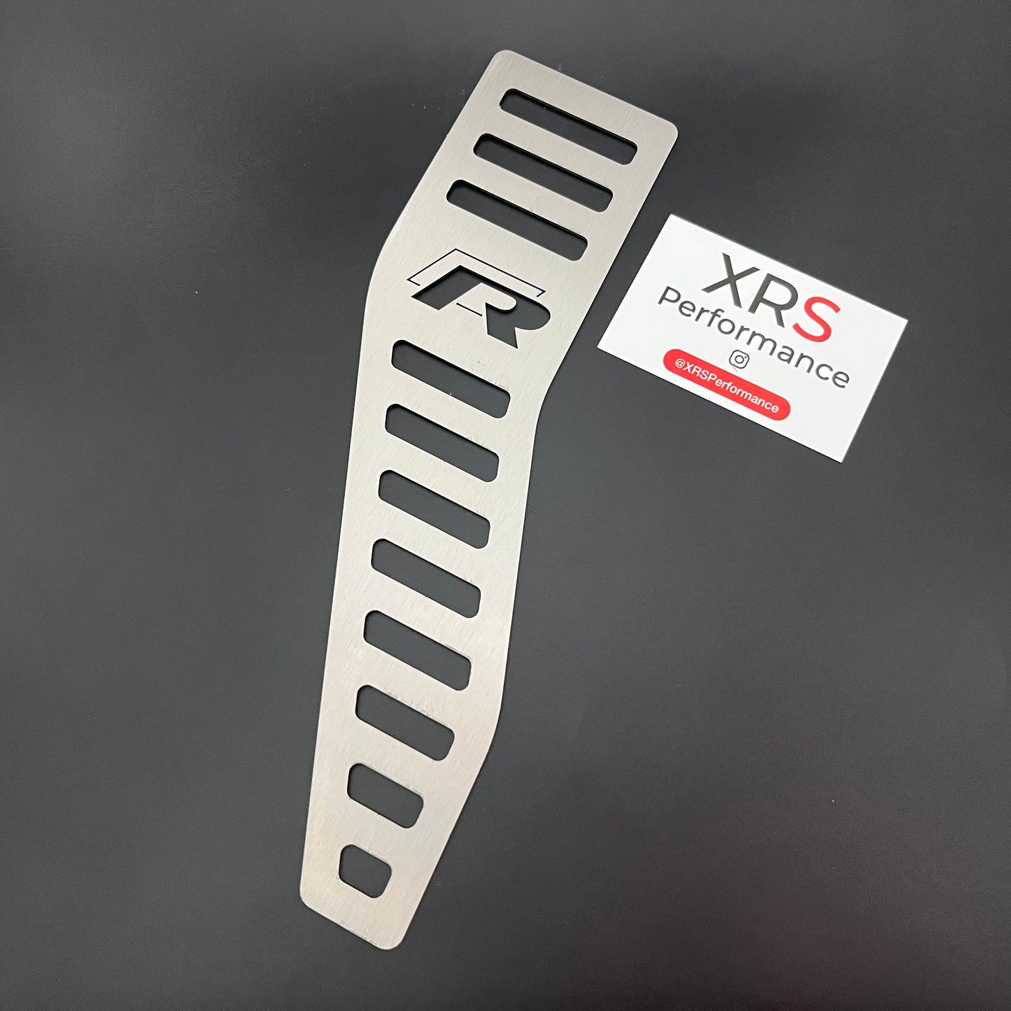 VW PASSAT B8 R-LINE STAINLESS STEEL FOOTREST - MANUAL