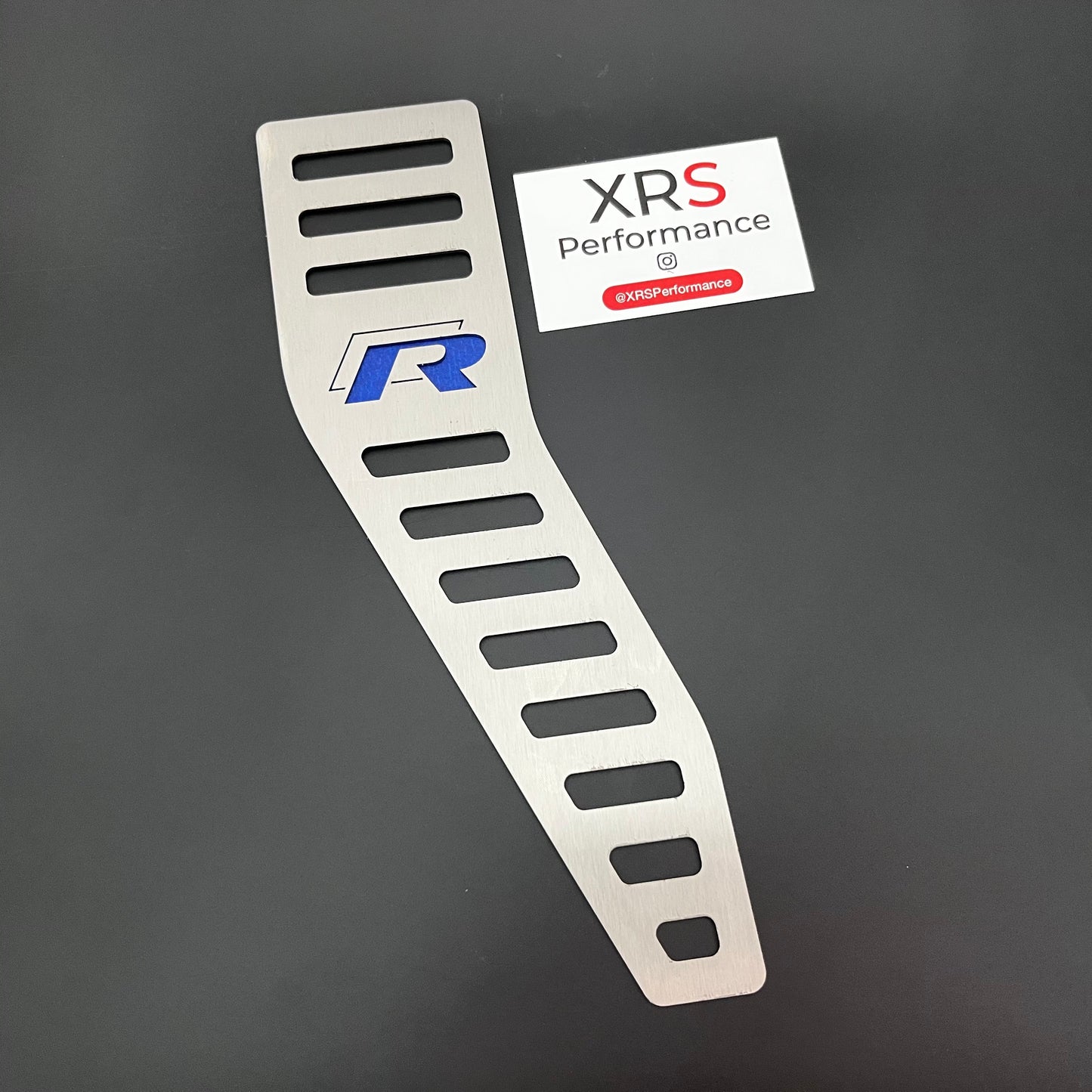 VW PASSAT B8 R-LINE STAINLESS STEEL FOOTREST - MANUAL