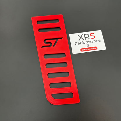 FORD FOCUS MK4 ST FOOTREST - RED EDITION