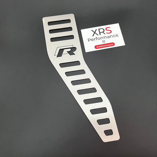 VW PASSAT B8 R-LINE STAINLESS STEEL FOOTREST - MANUAL
