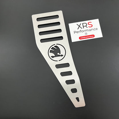SKODA OCTAVIA MK3 MK4 AUTO STAINLESS STEEL FOOTREST