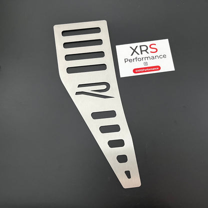 VW GOLF R MK8 STAINLESS STEEL FOOTREST - AUTO