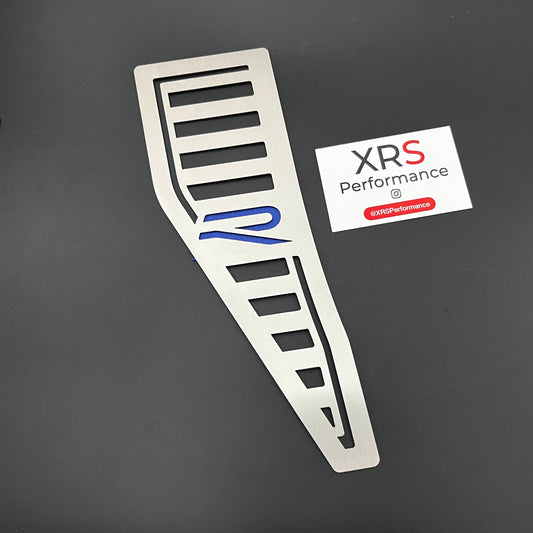 VW GOLF R MK8 STAINLESS STEEL FOOTREST - AUTO