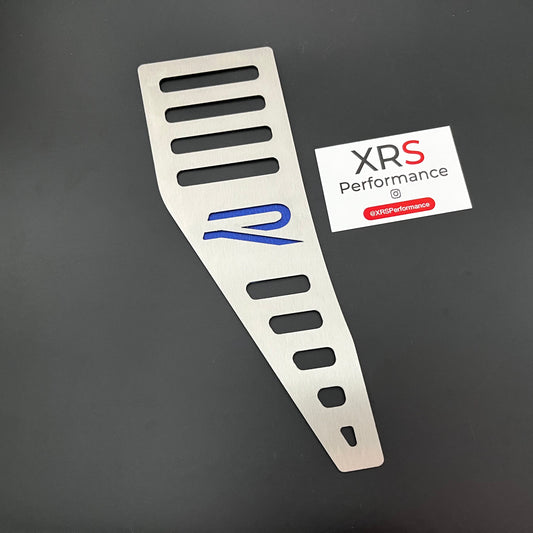 VW GOLF R MK8 STAINLESS STEEL FOOTREST - AUTO
