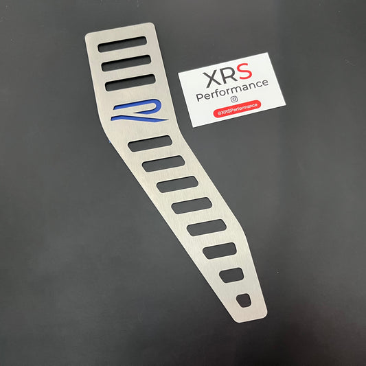 VW GOLF MK8 R-LINE STAINLESS STEEL FOOTREST - MANUAL
